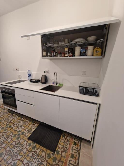 No 60, 2Nd Floor, Centrally Located, Fully Equipped Studio Apt Floriana Zewnętrze zdjęcie